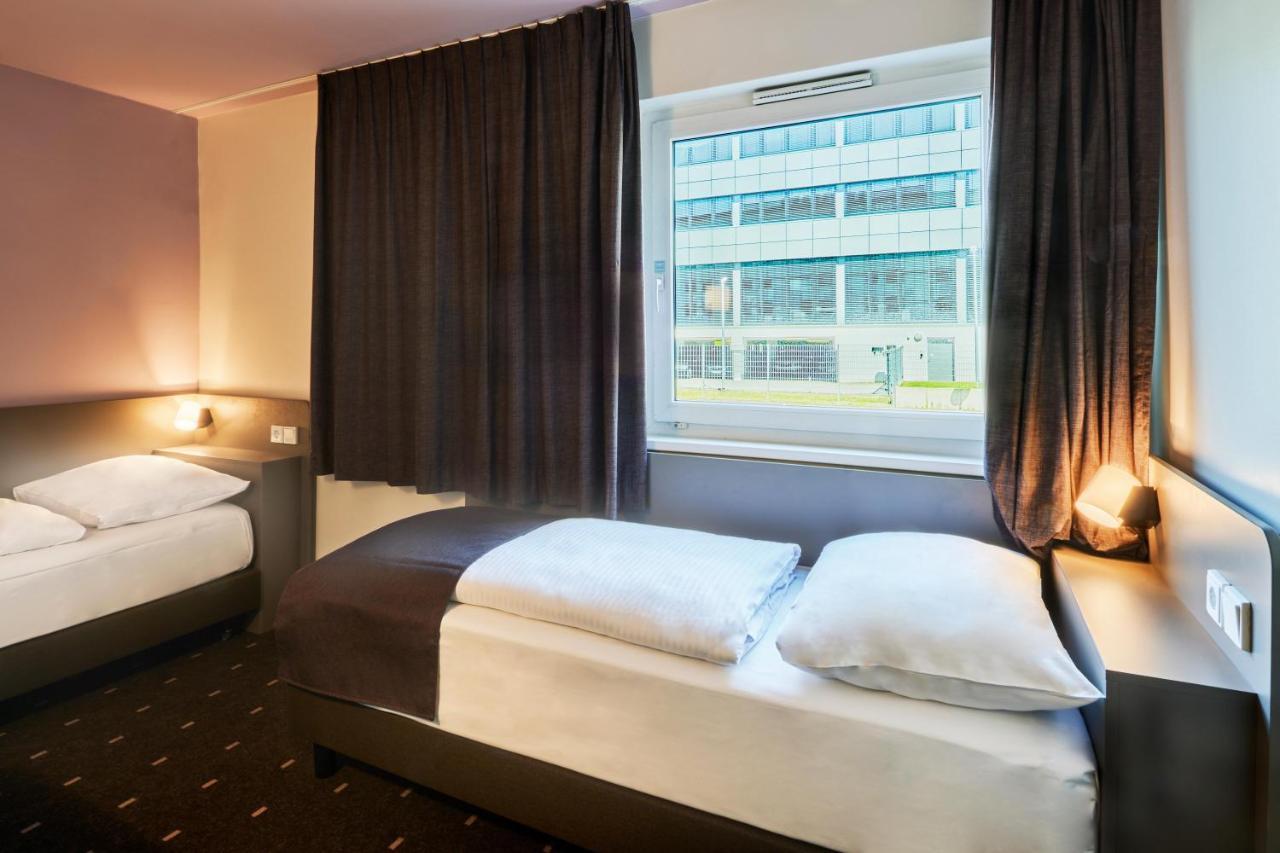 فندق فندق فرانكفورت نديراد للمبيت والإفطار المظهر الخارجي الصورة